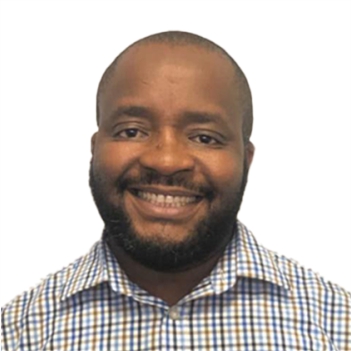 Siqhamo Mashologu, Data Architect